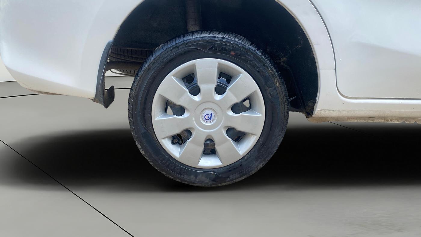 2018 Datsun Go Plus T, Petrol, Manual, 29,975 km, Right Rear Wheel