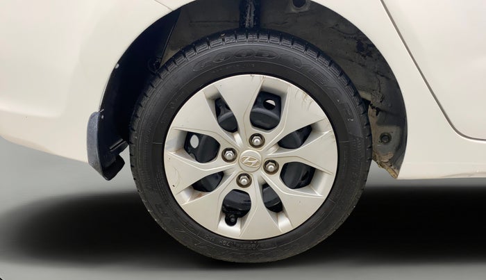 2014 Hyundai Xcent BASE 1.2, Petrol, Manual, 64,171 km, Right Rear Wheel