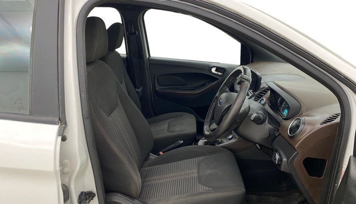 2018 Ford FREESTYLE TITANIUM PLUS 1.5 DIESEL, Diesel, Manual, 50,954 km, Right Side Front Door Cabin