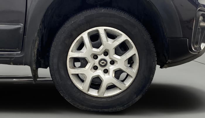 2019 Renault Duster RXS 1.5 PETROL MT, Petrol, Manual, 52,218 km, Right Front Wheel