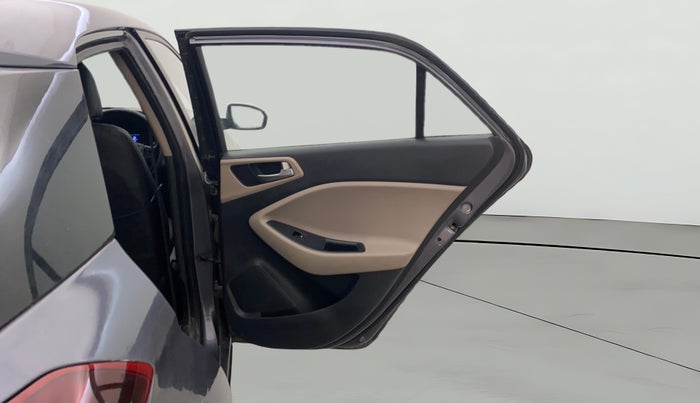 2016 Hyundai Elite i20 ASTA 1.4 CRDI (O), Diesel, Manual, 1,11,907 km, RHS Rear Door