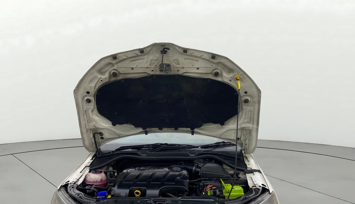 2017 Skoda Rapid AMBITION 1.5 TDI, Diesel, Manual, 1,02,417 km, Open Bonet