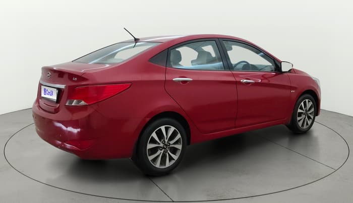 2015 Hyundai Verna FLUIDIC 4S 1.6 VTVT S(O), Petrol, Manual, 30,287 km, Right Back Diagonal