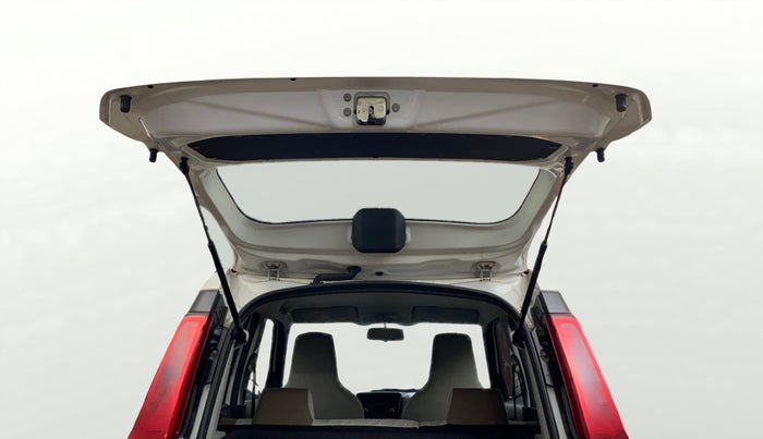 2020 Maruti New Wagon-R VXI (O) 1.0 AMT , Petrol, Automatic, 7,366 km, Boot Door Open