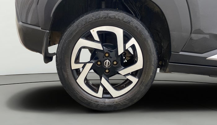 2022 Nissan MAGNITE XV PREMIUM TURBO CVT, Petrol, Automatic, 31,977 km, Right Rear Wheel