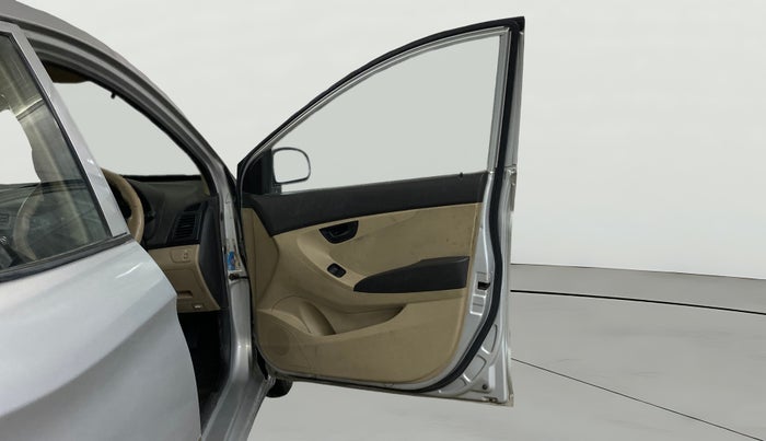 2014 Hyundai Eon ERA +, Petrol, Manual, 1,15,349 km, RHS Front Door