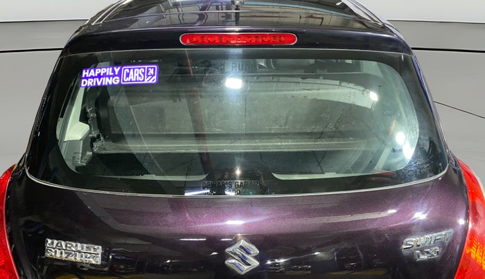 2016 Maruti Swift LXI (O), Petrol, Manual, 67,639 km, Rear Windshield