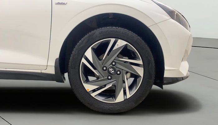 2020 Hyundai NEW I20 ASTA 1.2 AT, Petrol, Automatic, 18,793 km, Right Front Wheel