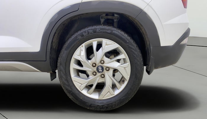 2022 Hyundai Creta SX 1.5 PETROL, Petrol, Manual, 17,357 km, Left Rear Wheel