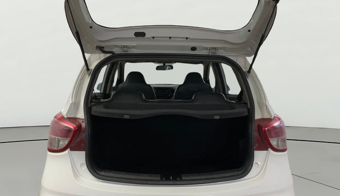 2017 Hyundai Grand i10 SPORTZ (O) 1.2 KAPPA VTVT, Petrol, Manual, 43,532 km, Boot Open Zoomed View