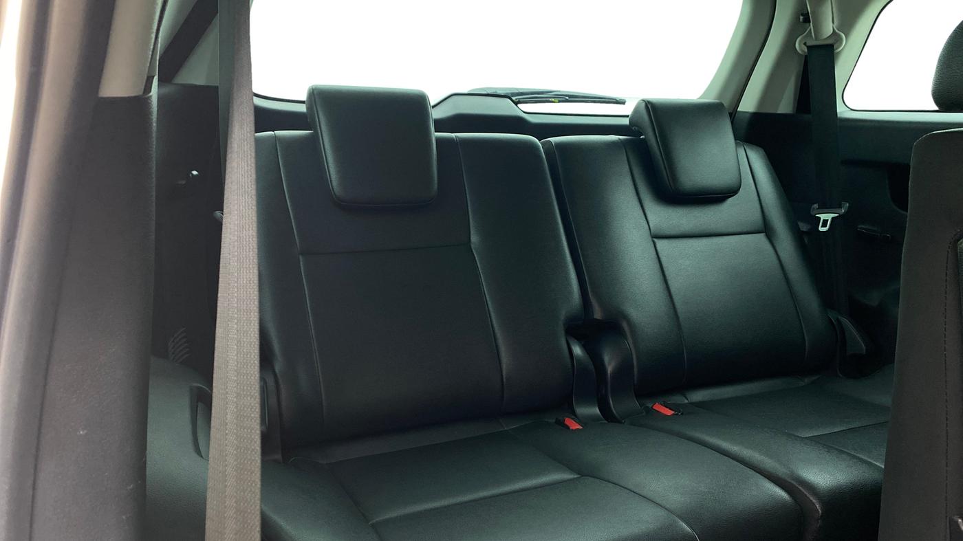 2023 Toyota Fortuner 4X2 AT 2.8 DIESEL, Diesel, Automatic, 50,235 km, Third Seat Row ( optional )