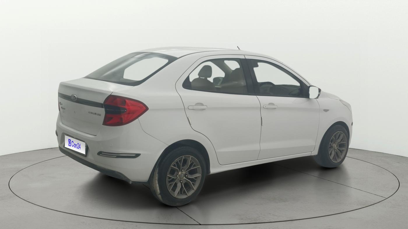 2015 Ford Figo Aspire TREND 1.2 PETROL, Petrol, Manual, 1,08,678 km, Right Back Diagonal