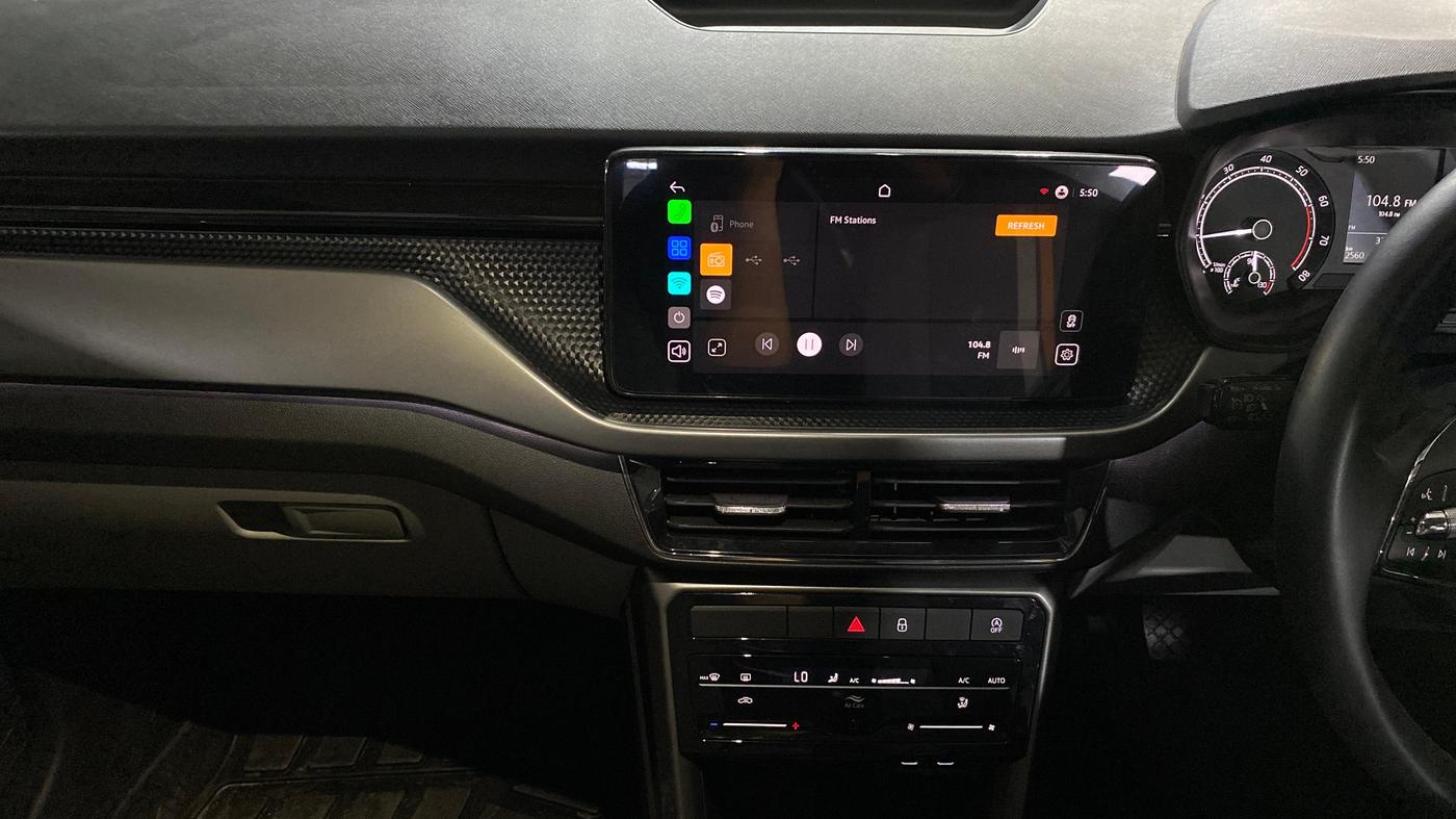 2025 Skoda KUSHAQ  Signature 1.0L TSI MT , Petrol, Manual, 2,556 km, Air Conditioner