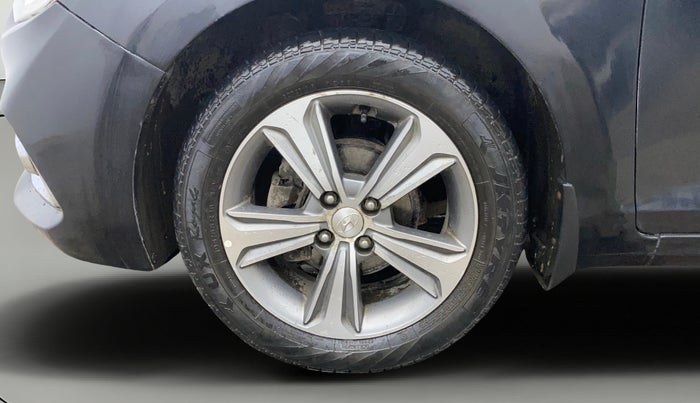 2018 Hyundai Verna 1.6 VTVT SX (O) AT, Petrol, Automatic, 43,684 km, Left Front Wheel