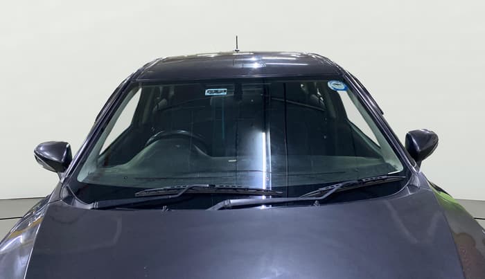 2017 Maruti Baleno ZETA DIESEL 1.3, Diesel, Manual, 98,236 km, Front Windshield