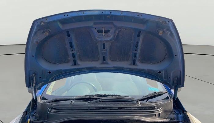 2017 Hyundai Eon MAGNA +, Petrol, Manual, 1,28,841 km, Open Bonet