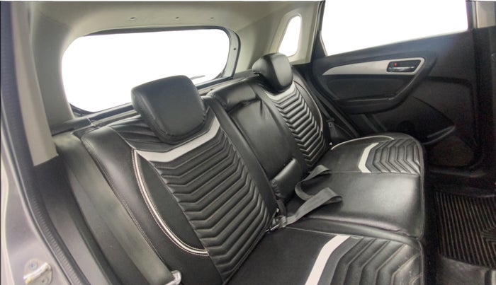 2021 Maruti Vitara Brezza ZXI, Petrol, Manual, 74,905 km, Right Side Rear Door Cabin