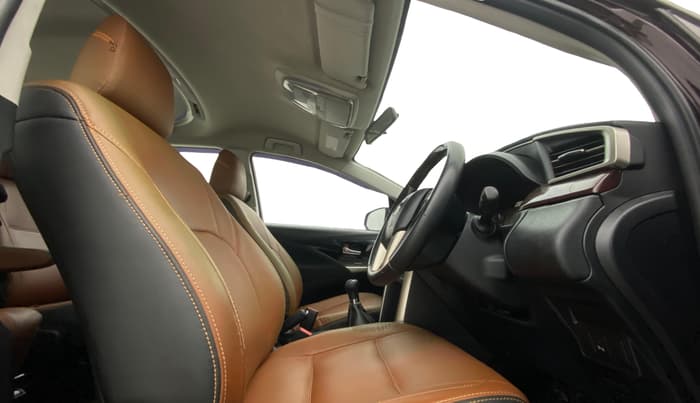 2017 Toyota Innova Crysta 2.4 VX 7 STR, Diesel, Manual, 64,312 km, Right Side Front Door Cabin