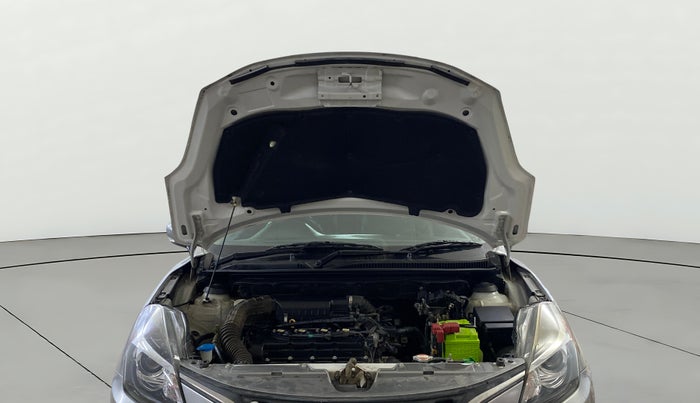 2017 Maruti Baleno ALPHA PETROL 1.2, Petrol, Manual, 33,581 km, Open Bonet