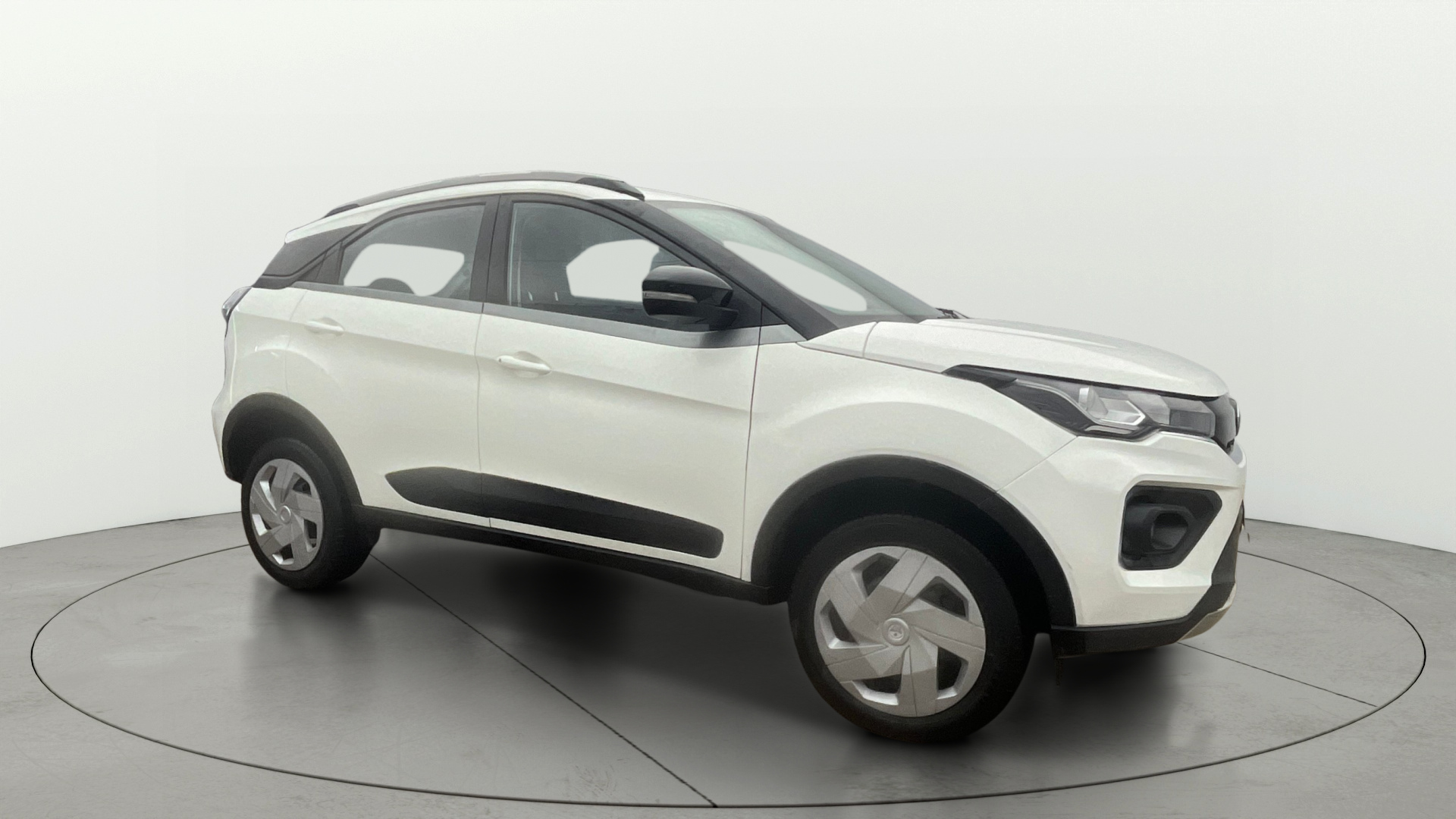2022 Tata Nexon XZ PETROL 2022 Tata Nexon XZ PETROL