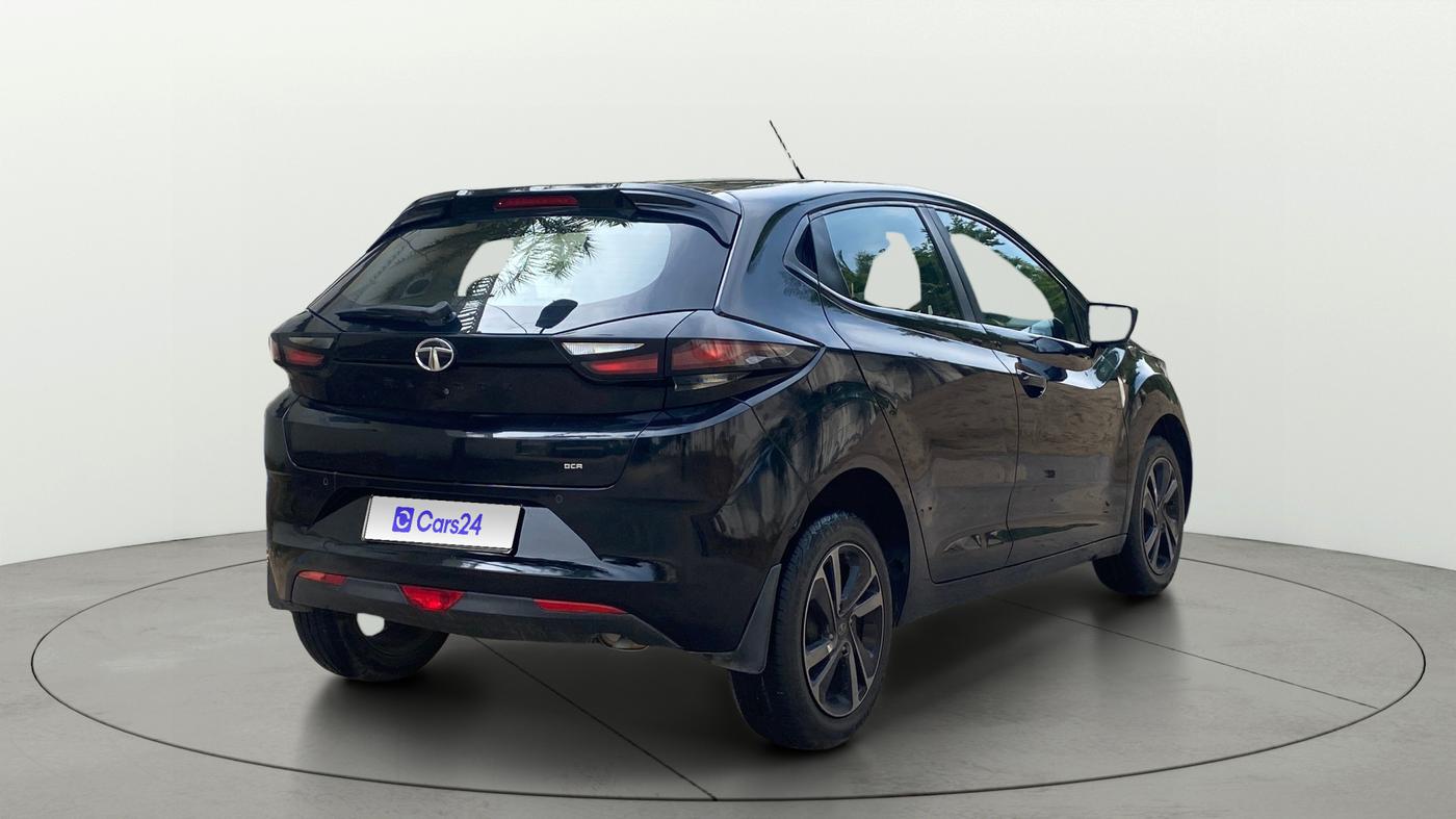 2022 Tata ALTROZ XZA PLUS DARK EDTION, Petrol, Automatic, 26,332 km, Right Back Diagonal