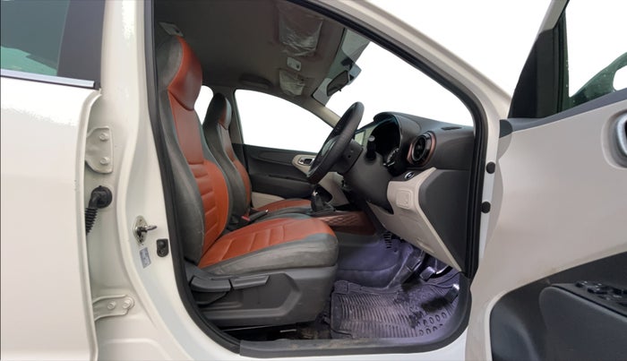 2020 Hyundai AURA SX 1.2, Petrol, Manual, 74,746 km, Right Side Front Door Cabin