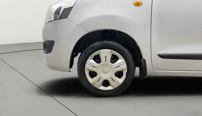 2015 Maruti Wagon R 1.0 VXI, Petrol, Manual, 57,209 km, Left Front Wheel