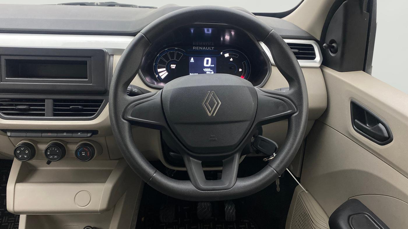 2025 Renault TRIBER Emotion, Petrol, Manual, 4,988 km, Steering Wheel Close Up