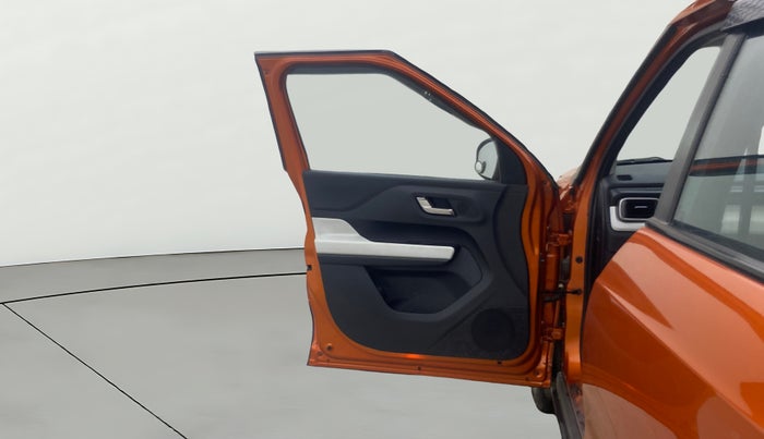 2022 Tata PUNCH CREATIVE  AMT, Petrol, Automatic, 26,293 km, LHS Front Door