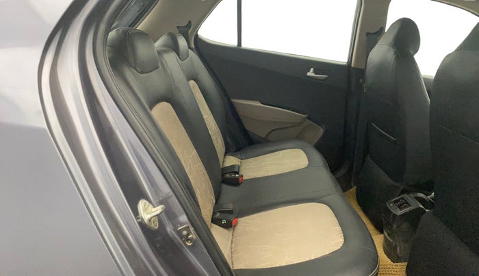 2017 Hyundai Grand i10 SPORTZ 1.2 KAPPA VTVT, Petrol, Manual, 86,225 km, Right Side Rear Door Cabin