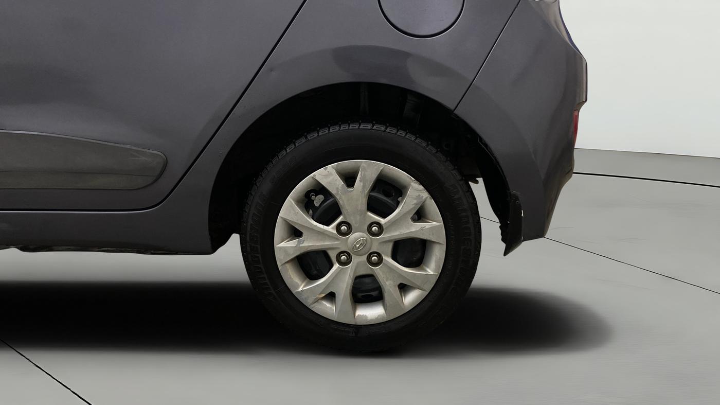 2015 Hyundai Grand i10 MAGNA 1.2 KAPPA VTVT, Petrol, Manual, 74,875 km, Left Rear Wheel