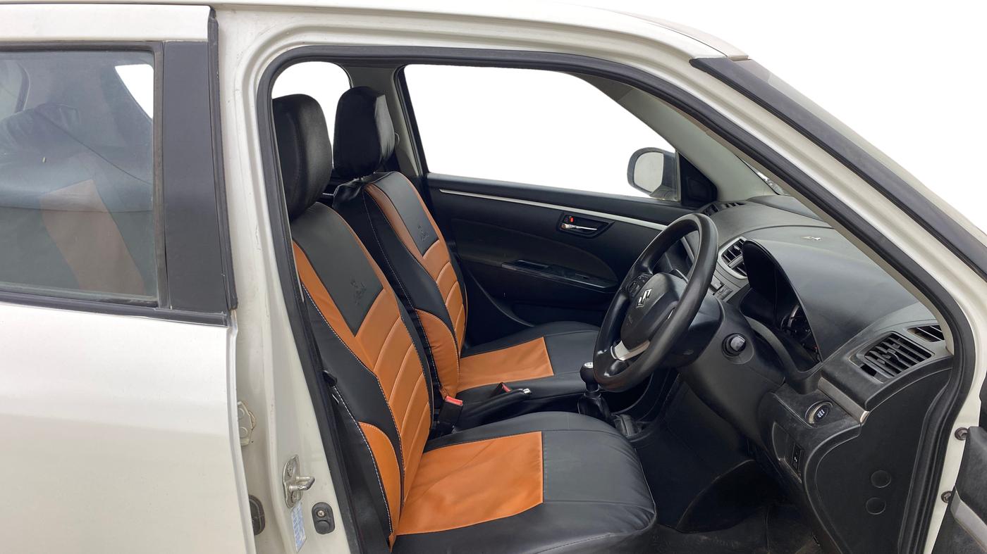 2017 Maruti Swift ZDI, Diesel, Manual, 79,848 km, Right Side Front Door Cabin