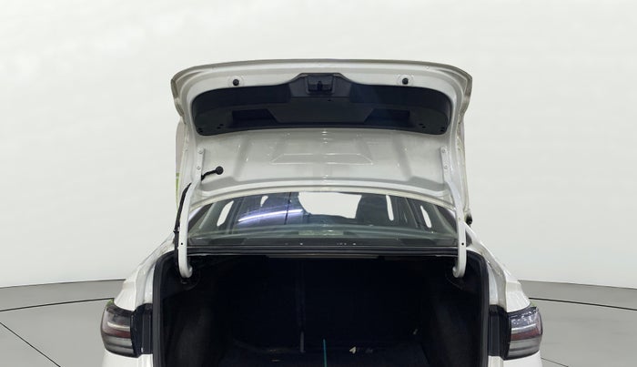 2023 Volkswagen VIRTUS TOPLINE TSI 1.0 AT, Petrol, Automatic, 74,418 km, Boot Door Open