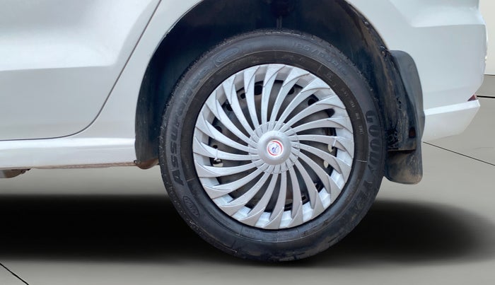 2017 Volkswagen Ameo COMFORTLINE PLUS 1.2L, Petrol, Manual, 1,43,785 km, Left Rear Wheel