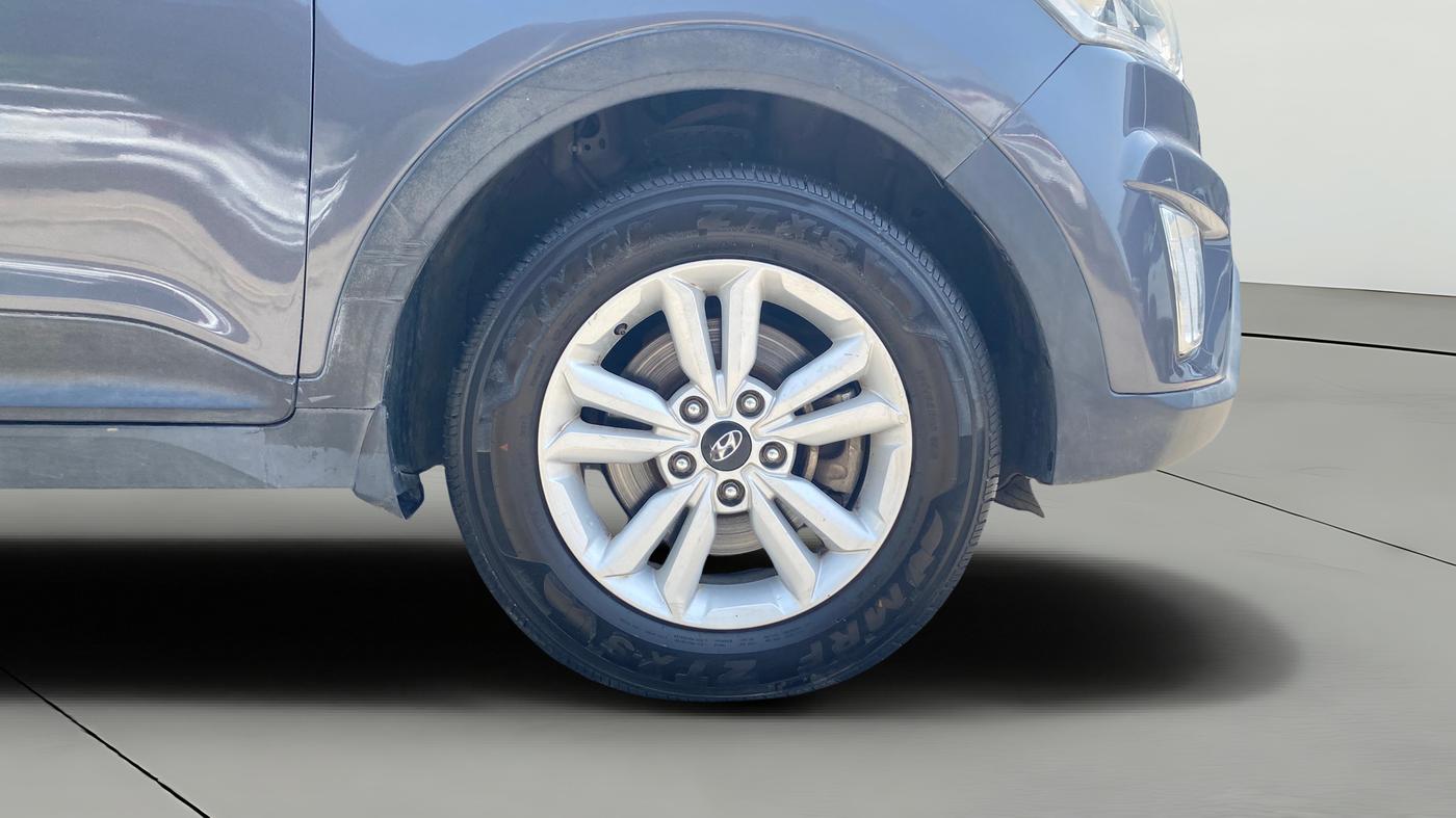 2017 Hyundai Creta SX PLUS 1.6 PETROL, Petrol, Manual, 93,180 km, Right Front Wheel