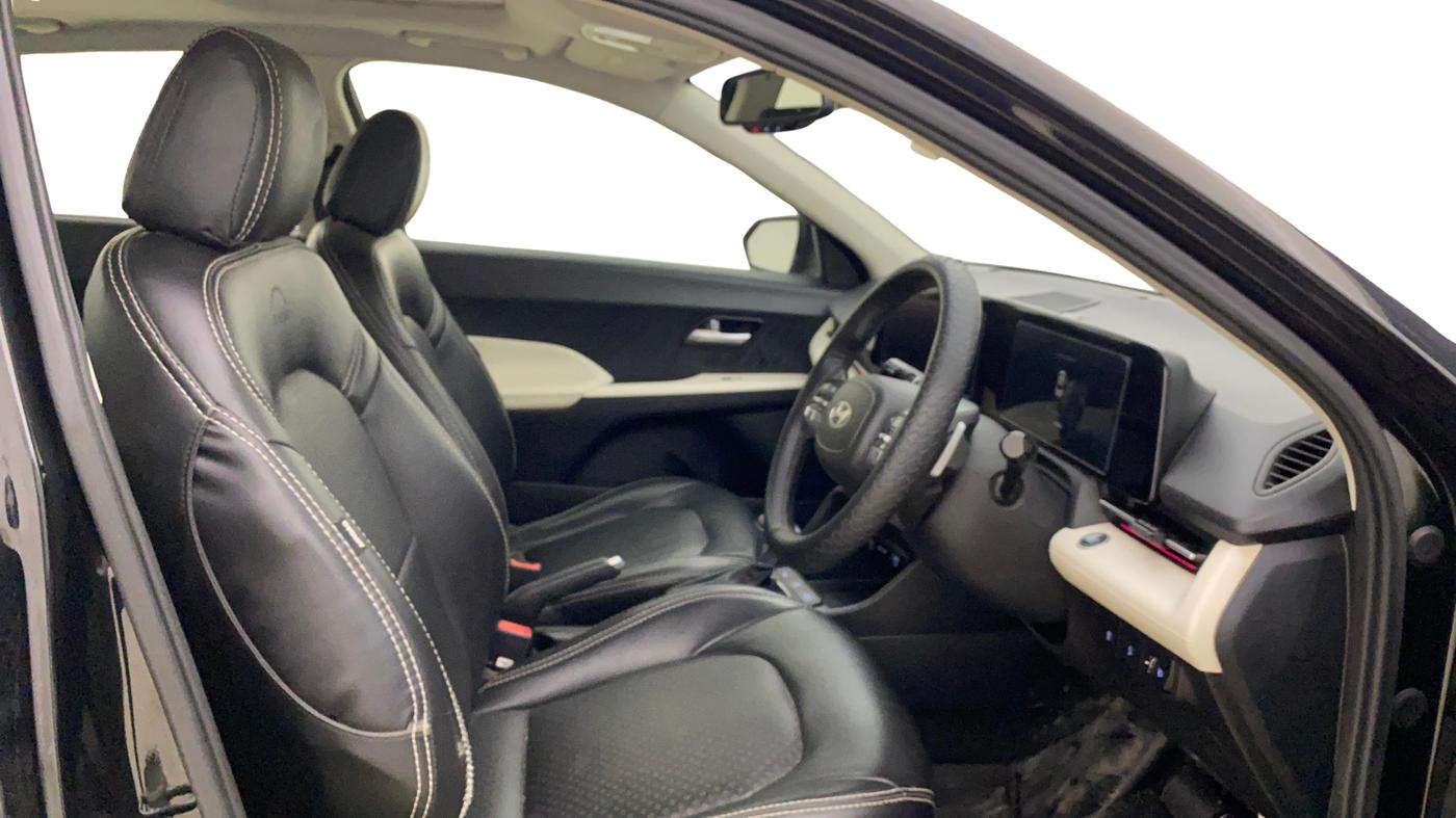 2023 Hyundai Verna SX (O) 1.5 VTVT IVT, Petrol, Automatic, 67,353 km, Right Side Front Door Cabin