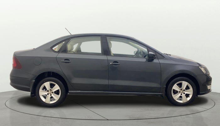 2018 Skoda Rapid AMBITION 1.5 TDI AT, Diesel, Automatic, 1,31,856 km, Right Side View