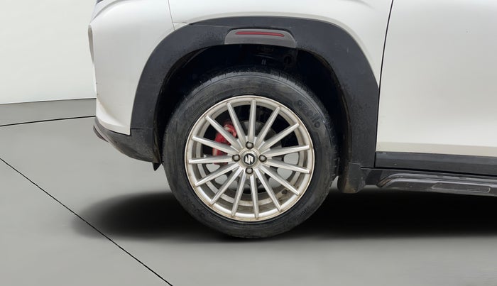 2023 Maruti FRONX DELTA PLUS 1.2MT, Petrol, Manual, 21,841 km, Left Front Wheel