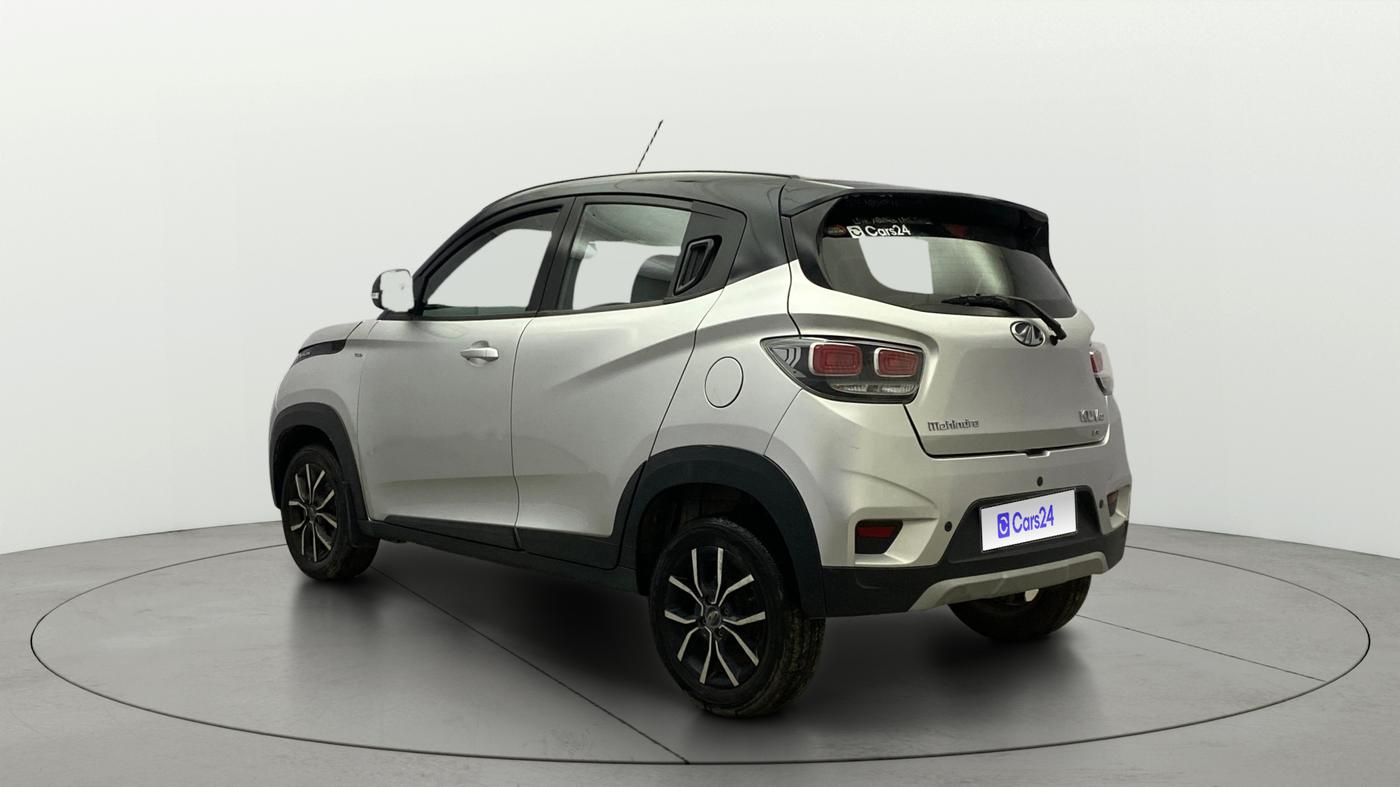 2018 Mahindra KUV 100 NXT K8 P 6 STR DUAL TONE, Petrol, Manual, 23,253 km, Left Back Diagonal