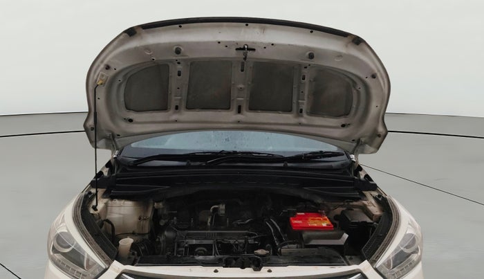 2016 Hyundai Creta SX PLUS AT 1.6 PETROL, Petrol, Automatic, 88,262 km, Open Bonet