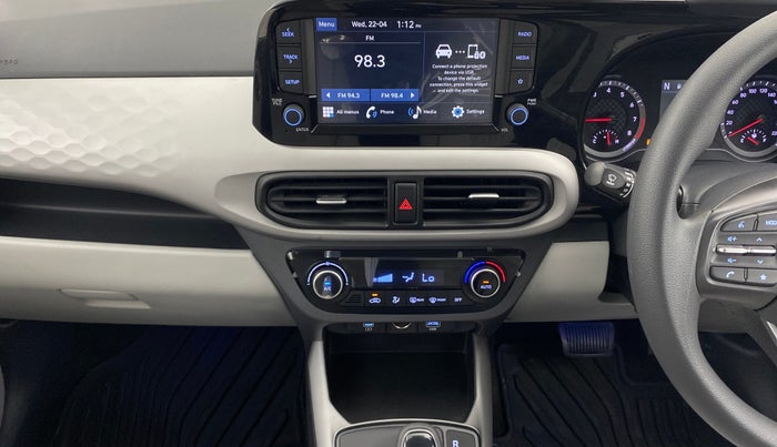 2024 Hyundai GRAND I10 NIOS SPORTZ AMT 1.2 KAPPA VTVT, Petrol, Automatic, 5,699 km, Air Conditioner