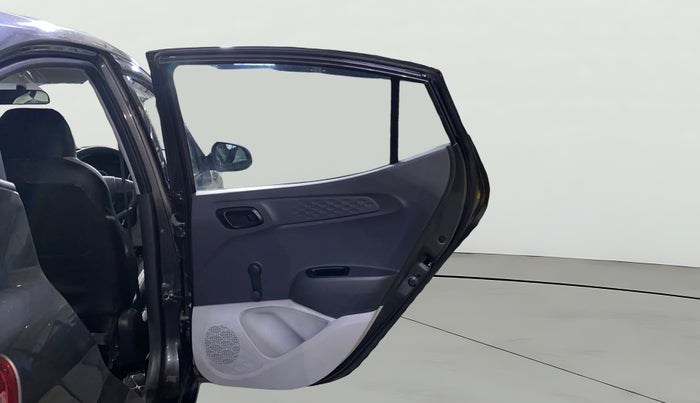 2022 Hyundai GRAND I10 NIOS ERA 1.2 KAPPA VTVT, Petrol, Manual, 2,479 km, RHS Rear Door