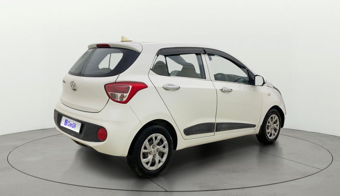 2018 Hyundai Grand i10 MAGNA 1.2 KAPPA VTVT, Petrol, Manual, 92,157 km, Right Back Diagonal