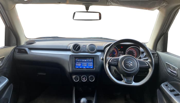 2018 Maruti Swift ZXI AMT, CNG, Automatic, 1,17,441 km, Dashboard