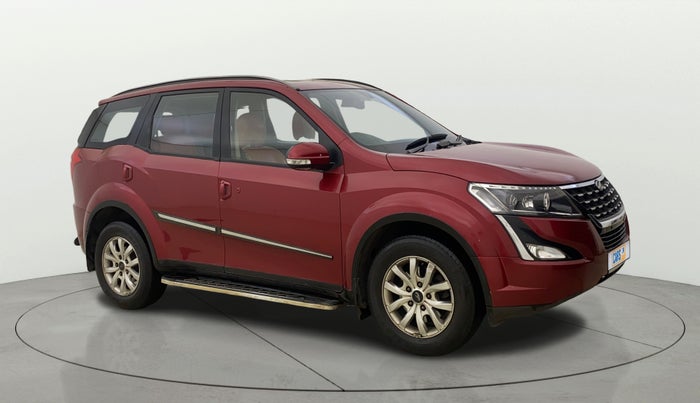 2019 Mahindra XUV500 W9 AT, Diesel, Automatic, 37,942 km, Right Front Diagonal