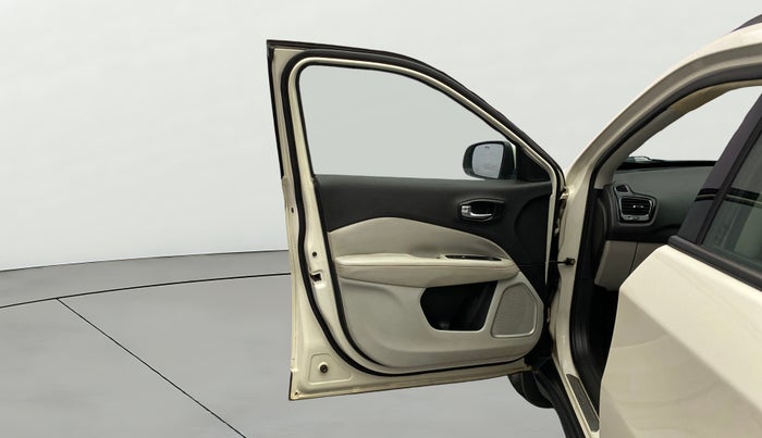 2017 Jeep Compass LIMITED 1.4 PETROL AT, Petrol, Automatic, 70,516 km, LHS Front Door