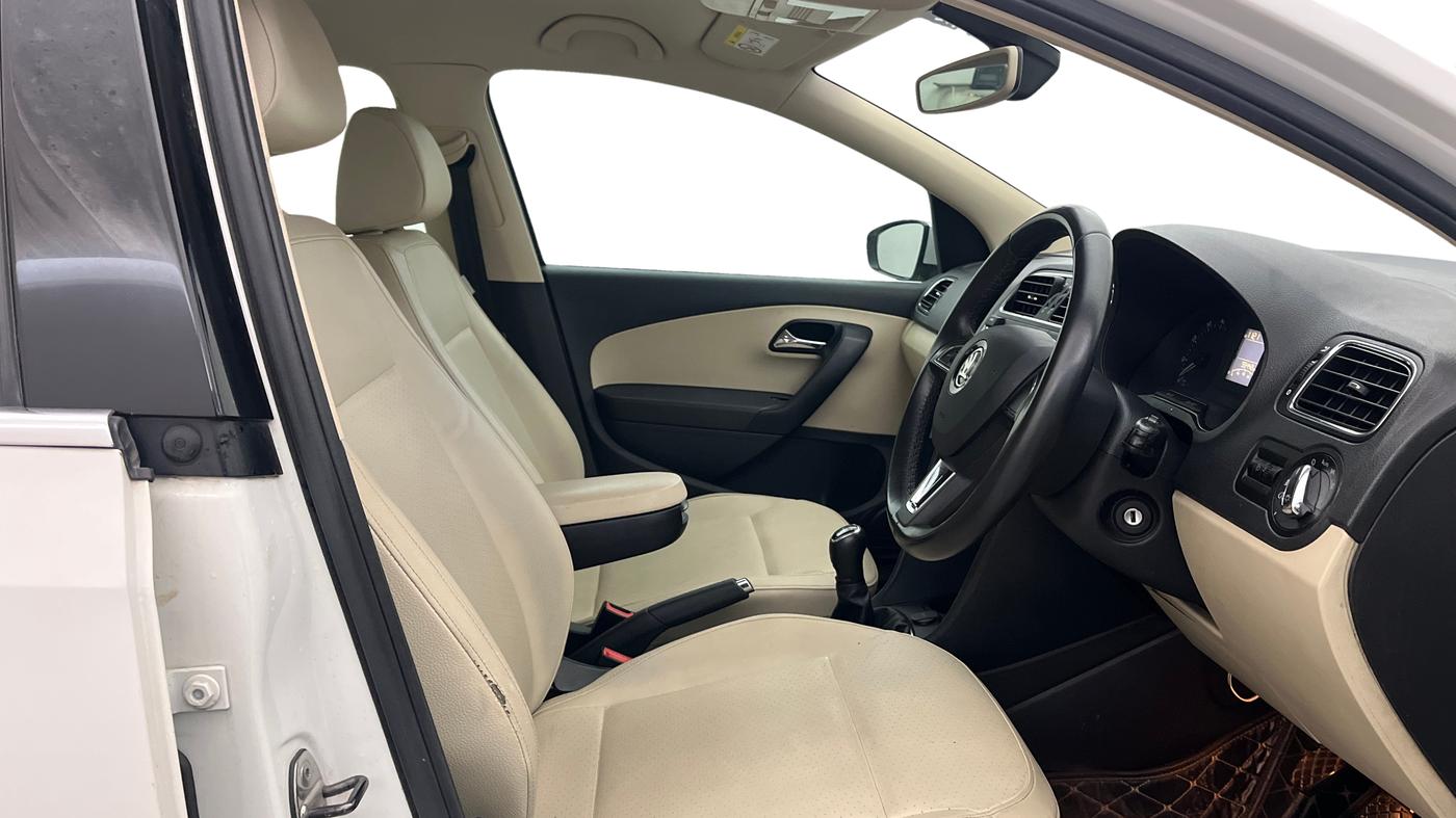 2020 Skoda Rapid STYLE TSI, Petrol, Manual, 55,442 km, Right Side Front Door Cabin
