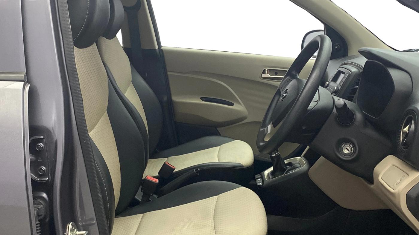 2019 Hyundai NEW SANTRO MAGNA AMT, Petrol, Automatic, 29,305 km, Right Side Front Door Cabin