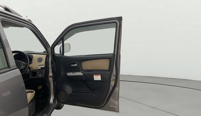 2018 Maruti Wagon R 1.0 LXI CNG (O), CNG, Manual, 79,047 km, RHS Front Door