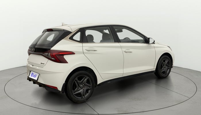 2022 Hyundai NEW I20 SPORTZ 1.2 MT, Petrol, Manual, 57,247 km, Right Back Diagonal